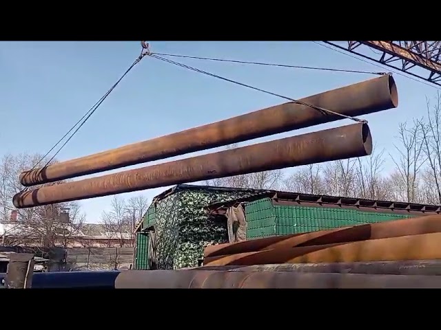 Выгрузка труб для нанесения ВУС изоляции