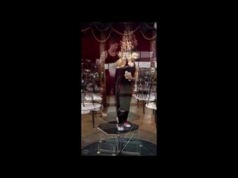 10 Bouncing Balls Juggling-Tony Garcia World Record