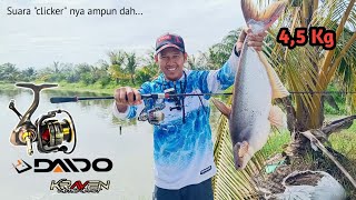 Download lagu DAIDO KRAVEN Spinning Reel • Loudest and Bouncy Drag Clicker Sound. mp3 Download lagu DAIDO KRAVEN Spinning Reel • Loudest and Bouncy Drag Clicker Sound. mp3