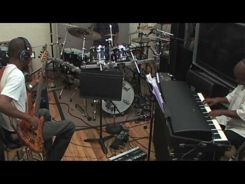Onaje Allan Gumbs / Inner City Blues (from『Just Like Yesterday』)