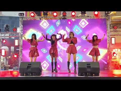 Berry Berry : Pink Venom @ Y Idol - Esplanade Ratchada【4K 60FPS】