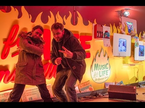 Alle Kindjes Blij #MFL13 Music For Life: Halve Neuro & Slongs live