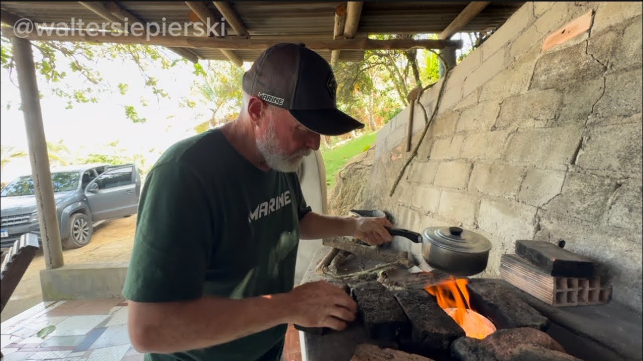 COSTA DOURADA - BA, LUGAR DE MUITOS PEIXES - PESCA DE PRAIA 🎣