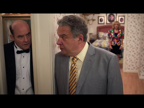 Murray Helps Bill Get Married - The Goldbergs