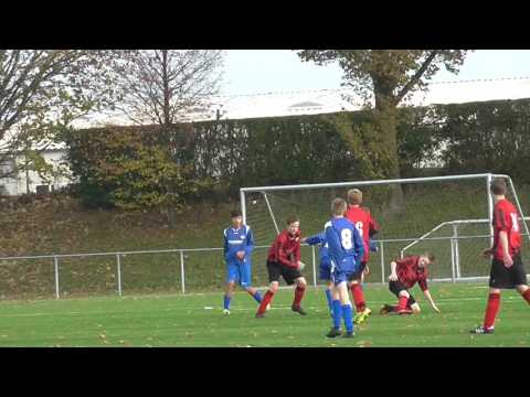 Koen scoort voor SSV'65 JO15-1