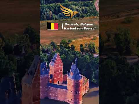 🇧🇪 The Ultimate Medieval Moated Castle