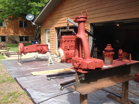Farmall Super M Rebuild Ep.39: Spraying The Primer Coat On The Rolling Chassis Parts