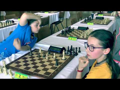 👨‍🌾 D11 7.2.  Nina Čírska - Nina Holeštiaková 1/2:1/2