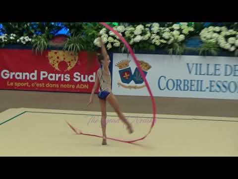 Lana SAMBOL (CRO) ribbon - 2018 Corbeil junior AA