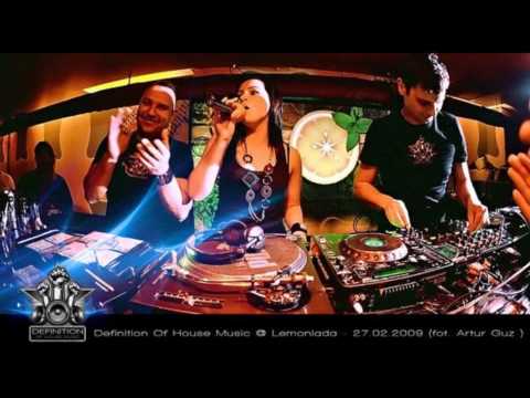 Dj D'Vision & Marco feat. Darya Sergiyenko - Everybody Flies | Dynamid Disco Remix