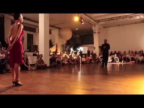 Maria Filali y John Zabala (Milonga Querida - Juan D´Arienzo) Paris