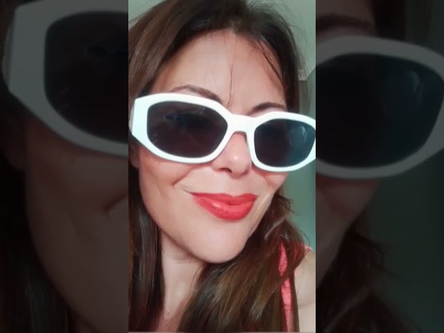 Vídeo relacionado con UOPJDD 3 Piezas De Gafas En Forma De Tiburón, Gafas De Sol Creativas Y Divertidas, Suministros De Aderezos para Fiestas, Accesorios para Fotos.