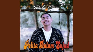 Download lagu Pelita Dalam Sujud mp3