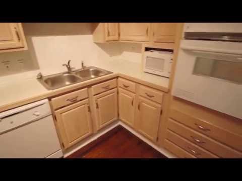 KC612 - 1115 W. 49th St. - West Plaza Duplex