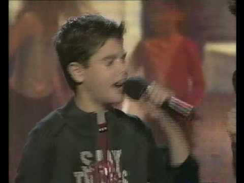 Diego, Alberto y Jonathan - Dile [HQ]