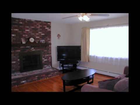 Attractive Raised Ranch with a large lot, Swansea, MA.