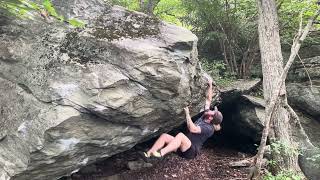Video thumbnail of Druid Roof, V6/7. 221 Boulders