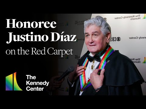 Honoree Justino Díaz on The 44th Kennedy Center Honors Red Carpet