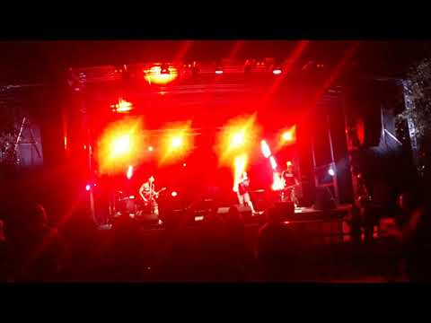 Blitzkrieg Boyz - Blitzkrieg Boyz - Den Poté (Skitsystem tribute song) (Live @Artu