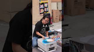 Insane Custom Luggage Spray Painting with FIRE in Tokyo 🔥
