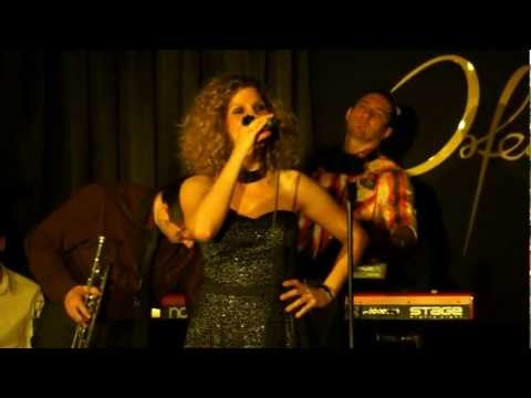 Juli Fabian & Zoohacker Remake Orchestra - Girly [Live HD]