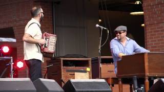 Buckwheat Zydeco & Friends "Festival International de Louisiane 2015"