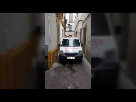 download lagu mp3 mp4 Desatascos En Sevilla, download lagu Desatascos En Sevilla gratis, unduh video klip Desatascos En Sevilla