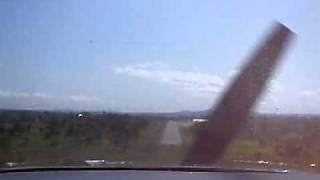 preview picture of video 'Aterrizaje landing la Paragua Cessna 182 YV1795 F.H.'