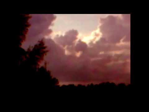 15. MTI ft. Szaj - B, G, między nimi Ł