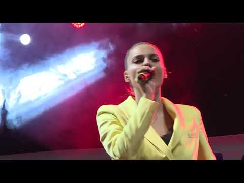 Prenosimo Vam atmosferu sa našeg poklon koncerta.