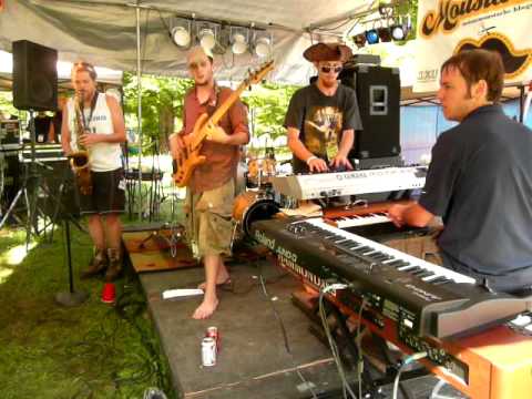 LarJar @ Camp Barefoot 4 8/20/2010