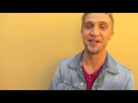 Joe Foster groet ADAM