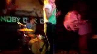 Be Your Own Pet - The Kelly Affair (Live Madrid 19-04-08)