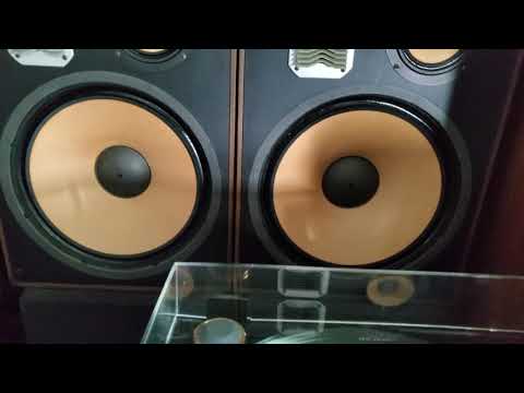 AKAI SW-177 SPEAKERS + VICTOR A-X1000 AMP + YAMAHA PF-800 TT SOUND TEST...