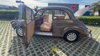 1967 Morris Minor 1000 Walk Around