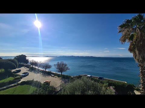 H113 Haus von ca. 400 m2 – 1. Reihe zum Meer – Kožino