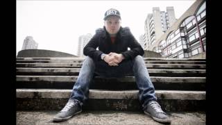 Huxley - Give 2 U (Will Saul and Komon remix)