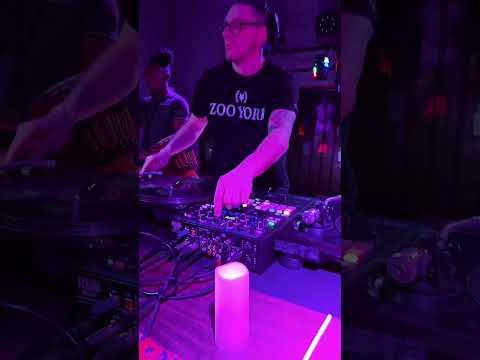 Play Video Youtube Video