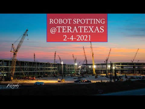 Sunset Giga Texas Tesla TeraTexas Factory at Sunset while Searching for Robots - Cybertruck