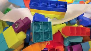 Mega Bloks 300 Set (Toy Review)