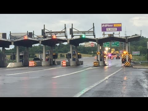 Toll booth turmoil! (most embarrassing moments on the highway ever)