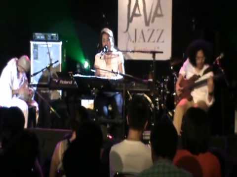 Endah N Rhesa & Otti Jamalus N Yance Manusama - Husbands and Wives - The Boy From Ipanema