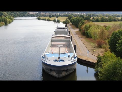 Eine Familie und ihr Schiff, die MS Pronto