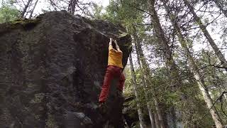 Video thumbnail of Ganesha, 7c+/8a. Magic Wood