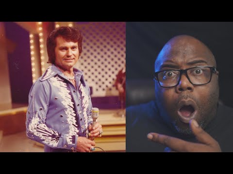 FIRST TIME HEARING | Leroy Van Dyke - The Auctioneer Song