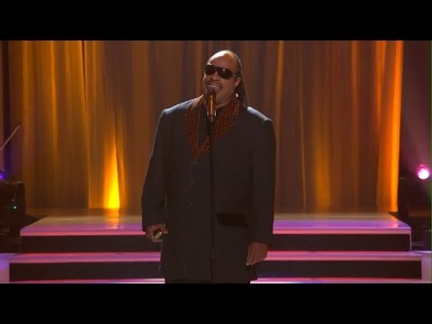 Stevie Wonder - Too Close For Comfort (Ella Fitzgerald Tribute Live) (HQ)