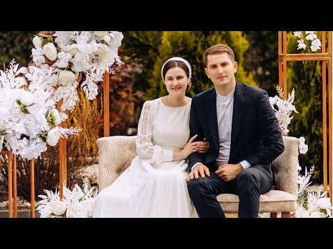 Surorile Grab-Adam când s-a trezit