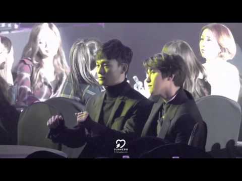 EXO & RED VELVET REACTION TO AOA CREAM @ GAON CHART KPOP AWARDS 2016