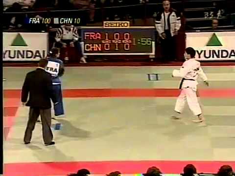 JUDO 1999 World Championships  48kg Sarah Nichilo FRA – Li Hong Tang CHN