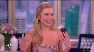 Former 'Bachelorette' Gabby Windey comes out on ABC's 'The View'